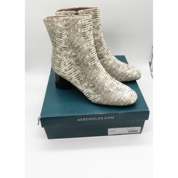 Aerosoles Womens 10.5 Gray Textured Leather Ankle Boots Side Zipper NEW - Picture 1 of 7